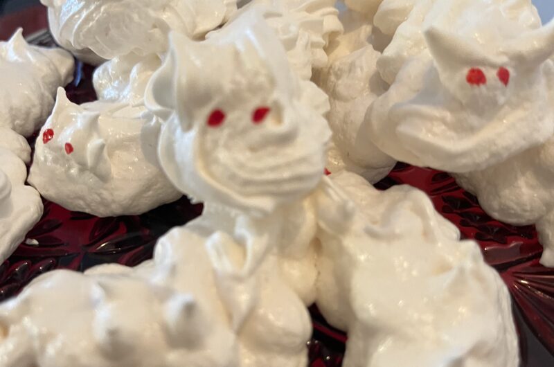 MERINGUE DRAGON COOKIES FOR CHINESE NEW YEAR